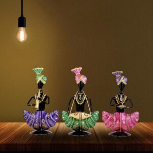 Metal Figurines Handcrafted Musician for Table Top Decorative Showpiece